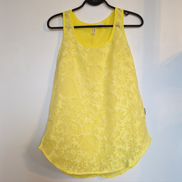 Woman's Tank Top - Picture 1 of 8